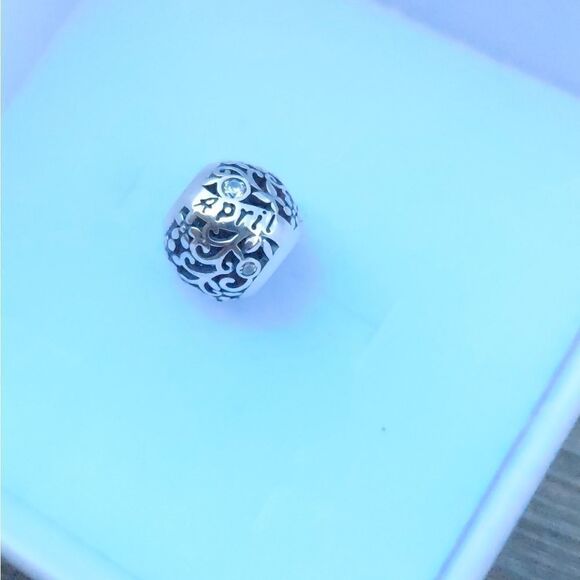 925 Silver April Birthstone Charm - Picture 2 of 4